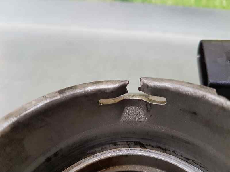 Recambio de caja mariposa para volkswagen passat berlina (3c2) highline referencia OEM IAM 03G128063B  TOCADA LLEVA UN GOLPE