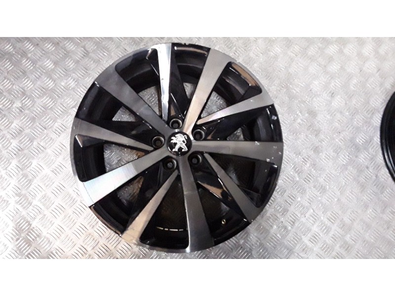 Recambio de llanta aluminio para peugeot 308 ii (lb_, lp_, lw_, lh_, l3_) 1.6 bluehdi 120 referencia OEM IAM 8X18 5 TORN ET44 RO