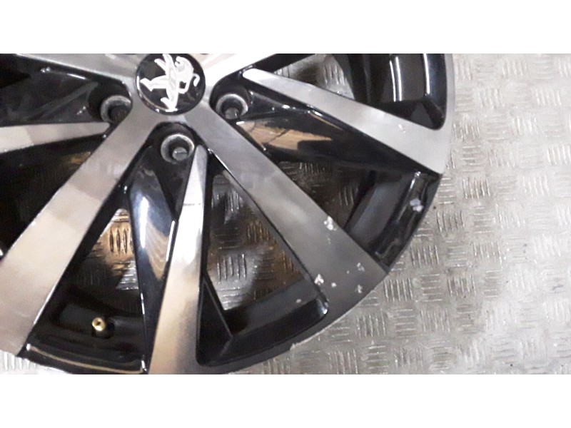 Recambio de llanta aluminio para peugeot 308 ii (lb_, lp_, lw_, lh_, l3_) 1.6 bluehdi 120 referencia OEM IAM 8X18 5 TORN ET44 RO
