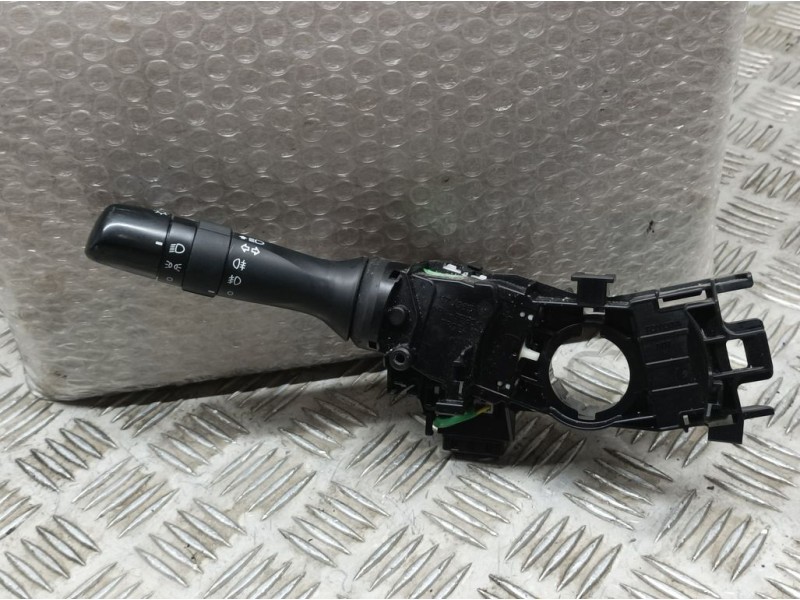 Recambio de mando luces para toyota aygo x-cite referencia OEM IAM 0H04017J088  