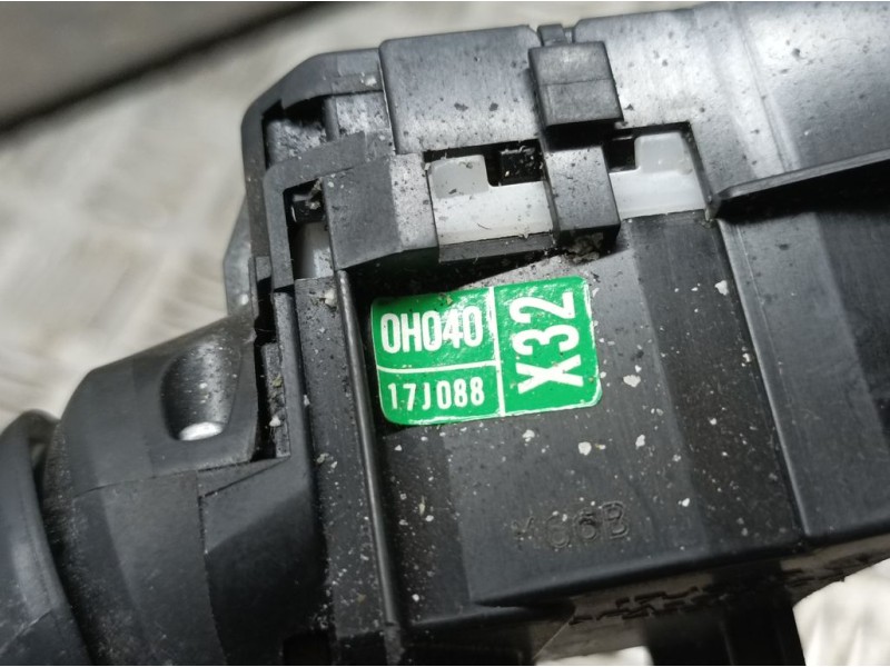 Recambio de mando luces para toyota aygo x-cite referencia OEM IAM 0H04017J088  