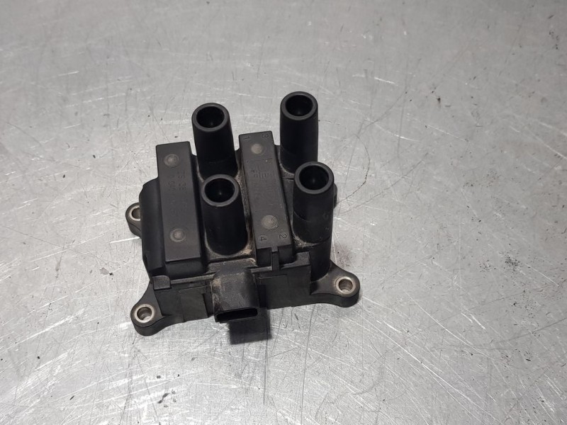 Recambio de bobina encendido para ford focus lim. (cb4) titanium referencia OEM IAM 7S387DH21A 00040100387 BERU