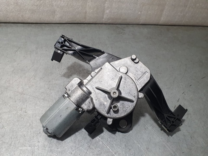 Recambio de motor limpia trasero para opel corsa e selective referencia OEM IAM 39045012 0390205011 BOSCH