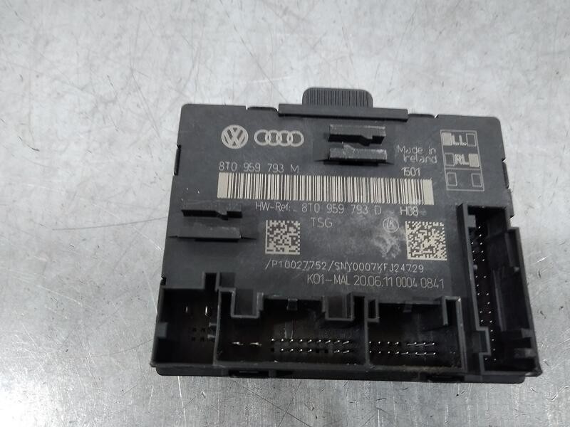 Recambio de modulo electronico para audi a4 ber. (b8) basis referencia OEM IAM 8t0959793m  
