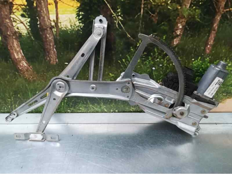 Recambio de elevalunas delantero izquierdo para opel astra g berlina elegance referencia OEM IAM 90521881 6 PINS ELECTRICO