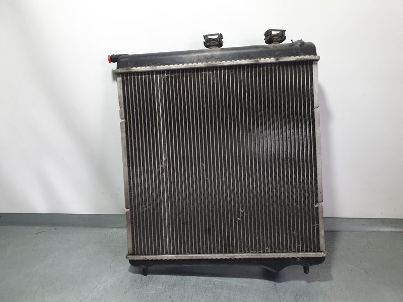 Recambio de radiador agua para peugeot 208 style referencia OEM IAM 9684522780 96007T01 DENSO