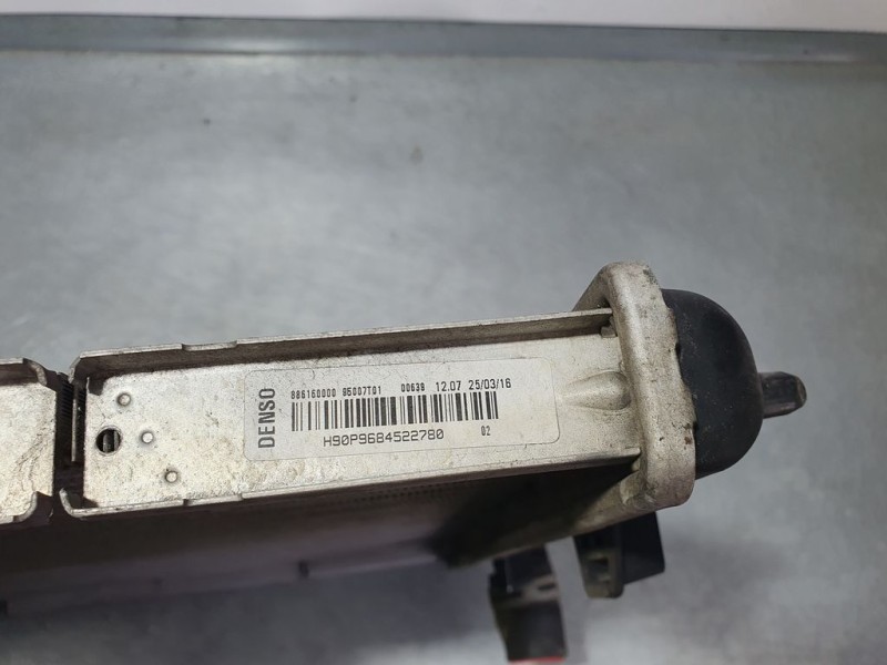 Recambio de radiador agua para peugeot 208 style referencia OEM IAM 9684522780 96007T01 DENSO