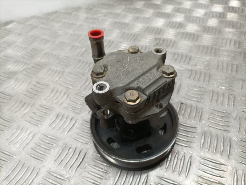 Recambio de bomba direccion para volkswagen sharan (7m6/7m9) advance referencia OEM IAM 7M0145157AA 98VW34674AAES ZF