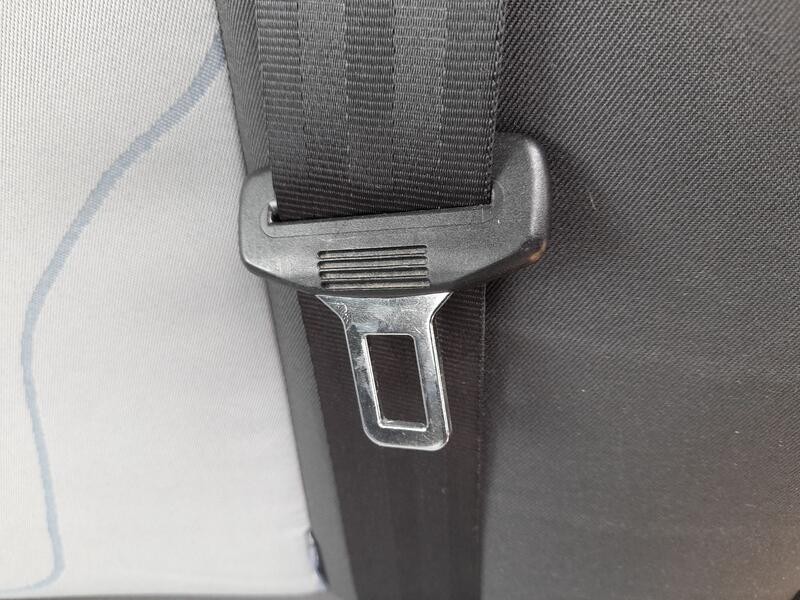 Recambio de cinturon seguridad trasero izquierdo para seat ibiza iv (6j5, 6p1) 1.2 referencia OEM IAM 6J0857805A  