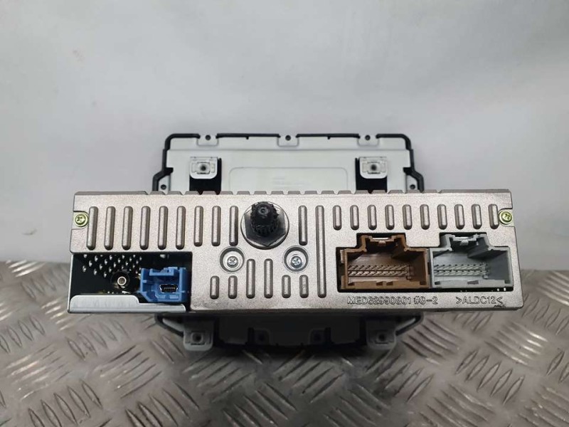 Recambio de sistema navegacion gps para opel corsa e selective referencia OEM IAM 42554704 555343750 