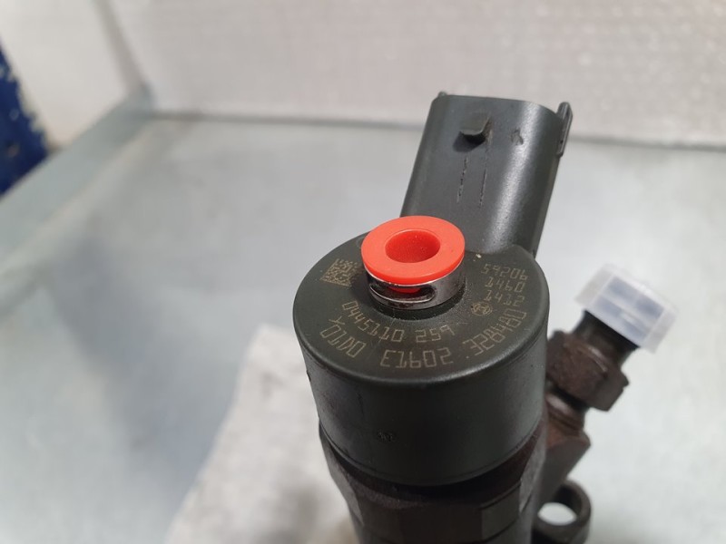 Recambio de inyector para peugeot 307 (s1) xt referencia OEM IAM 328480 0445110259 BOSCH