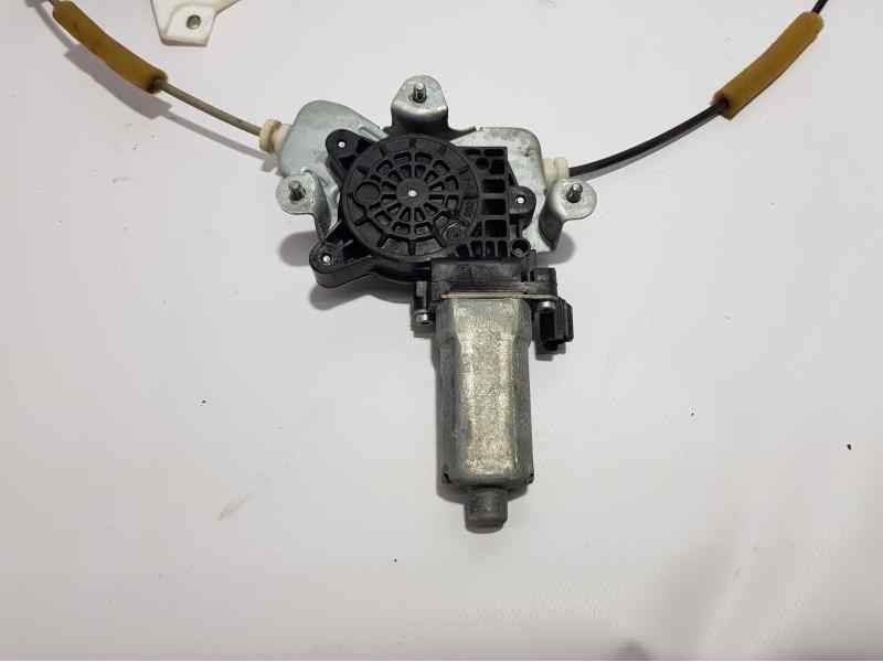 Recambio de elevalunas trasero izquierdo para ssangyong rodius xdi referencia OEM IAM   ELECTRICO 2 PINS