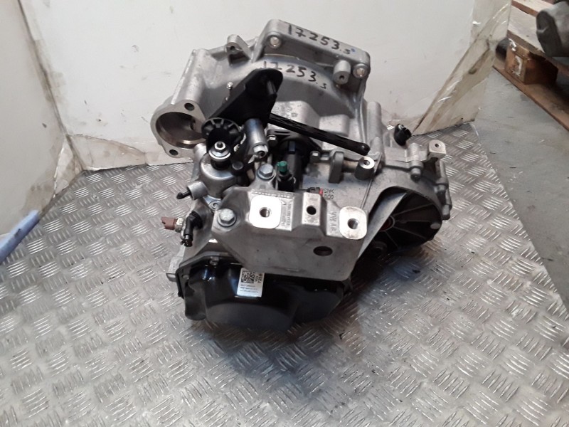 Recambio de caja cambios para skoda fabia iv (pj3) 1.0 tsi referencia OEM IAM VGV 5VELOCIDADES fm5df007 1900324