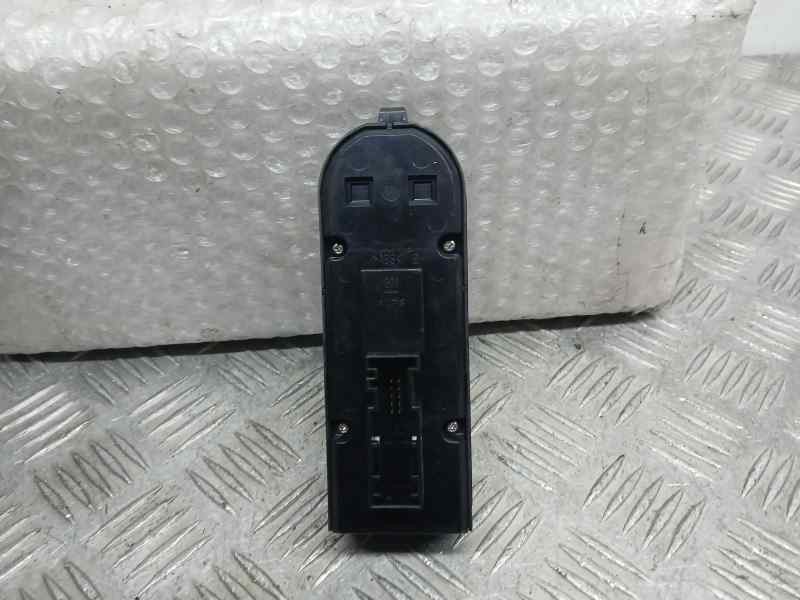 Recambio de mando elevalunas delantero izquierdo para opel astra h ber. cosmo referencia OEM IAM 13228706  C/ MANDO RETROVISOR