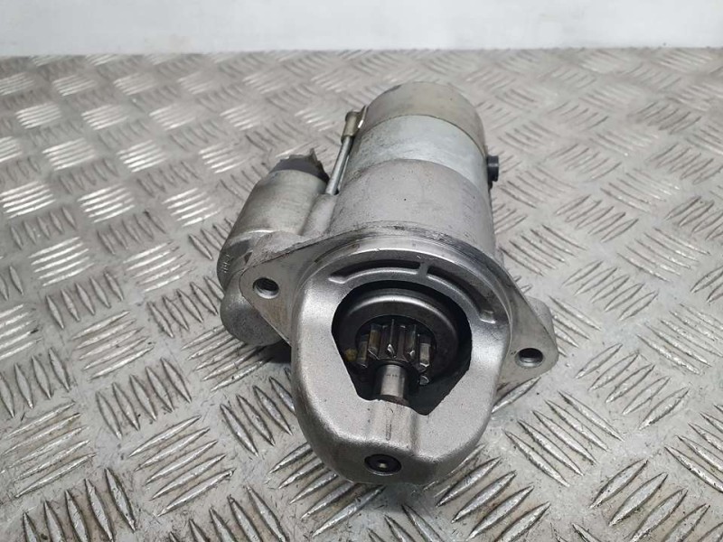 Recambio de motor arranque para ssangyong rodius xdi referencia OEM IAM 6611514101  