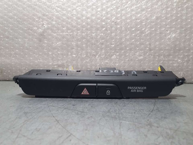 Recambio de mando multifuncion para kia stonic (ybcuv) concept referencia OEM IAM 93790H8010WK 4D63611000 WARNING