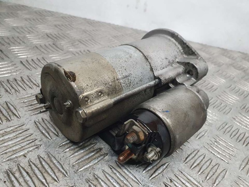 Recambio de motor arranque para ssangyong rodius xdi referencia OEM IAM 6611514101  