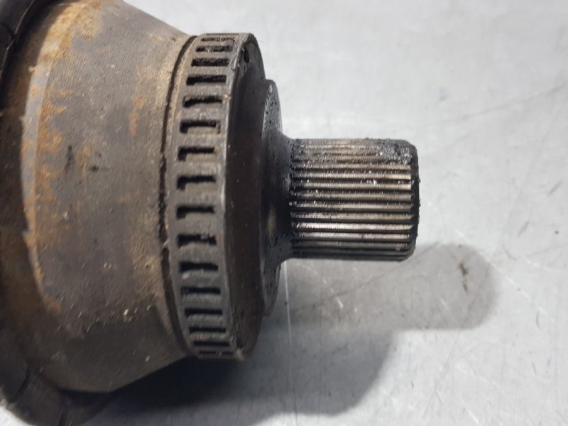 Recambio de transmision delantera derecha para audi s6 avant (4b6) s6 avant referencia OEM IAM 4B3407272H  