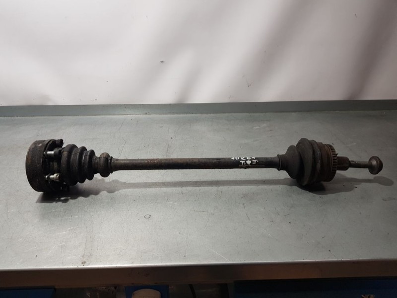 Recambio de transmision trasera izquierda para audi s6 avant (4b6) s6 avant referencia OEM IAM 4B0501203C  