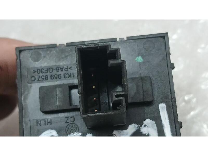 Recambio de mando elevalunas delantero izquierdo para seat ibiza (6j5) reference referencia OEM IAM 1K3959857C  