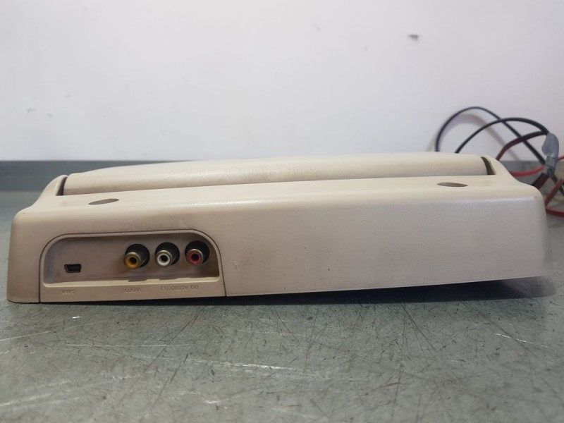 Recambio de sistema dvd para ssangyong rodius xdi referencia OEM IAM   