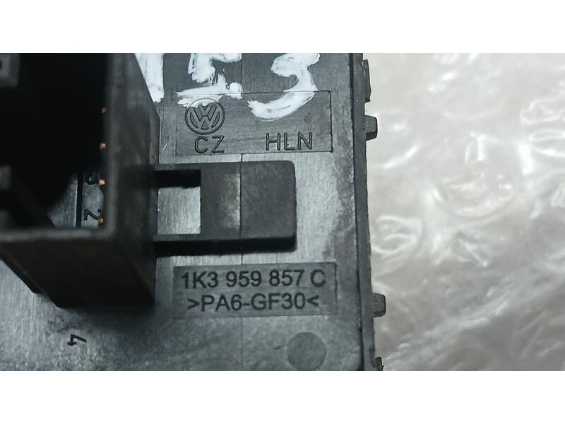 Recambio de mando elevalunas delantero izquierdo para seat ibiza (6j5) reference referencia OEM IAM 1K3959857C  