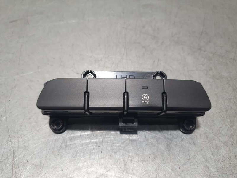 Recambio de modulo electronico para kia stonic (ybcuv) concept referencia OEM IAM 93300H8040 4D62F41000 