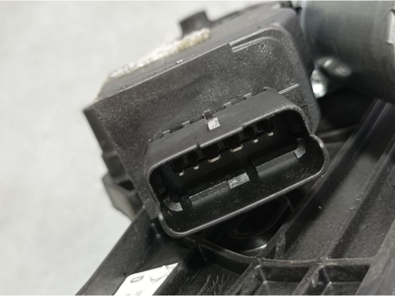 Recambio de elevalunas trasero derecho para ds 7 crossback la premiere referencia OEM IAM 9830654080  ELECTRICO 6 PINS