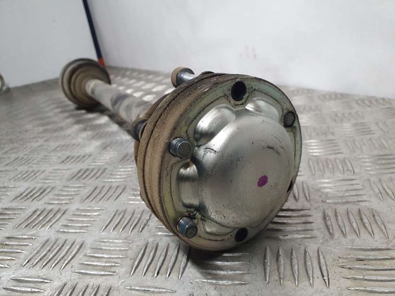 Recambio de transmision trasera derecha para ssangyong rodius xdi referencia OEM IAM 7122HAR 0109346 