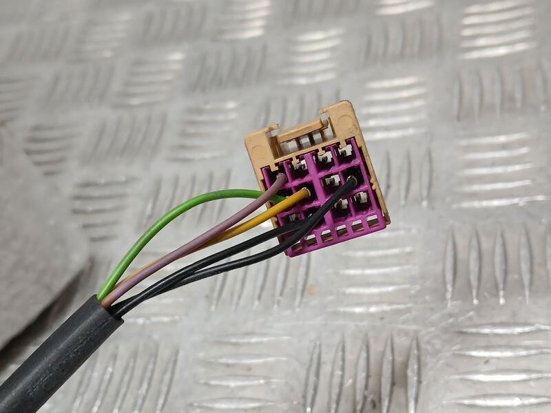 Recambio de retrovisor izquierdo para seat cordoba berlina (6l2) sport referencia OEM IAM 6L1857507AB  ELECTRICO , TOCADO 5 CABL