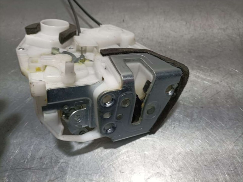 Recambio de cerradura puerta trasera derecha para fiat sedici (189) 2.0 multijet 16v emotion 4x4 referencia OEM IAM 8230179J10  