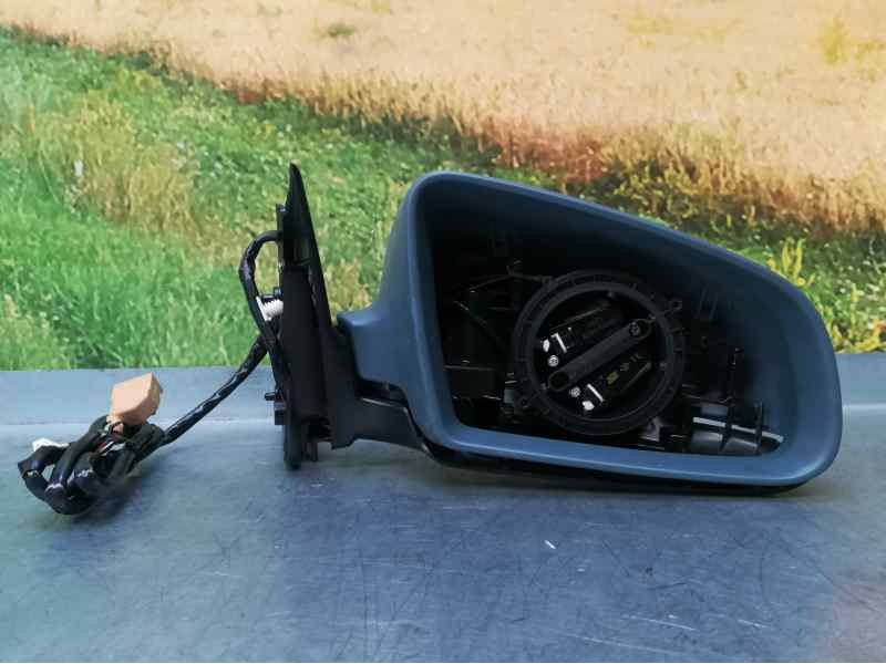 Recambio de retrovisor derecho para audi a4 berlina (8e) referencia OEM IAM  7 CABLES ELECTRICO