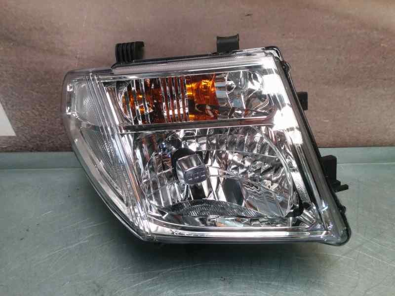 Recambio de faro derecho para nissan navara pick-up (d40m) 2.5 dci cat referencia OEM IAM   