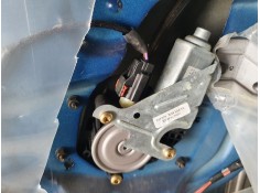 ELEVALUNAS DELANTERO DERECHO ELECTRICO