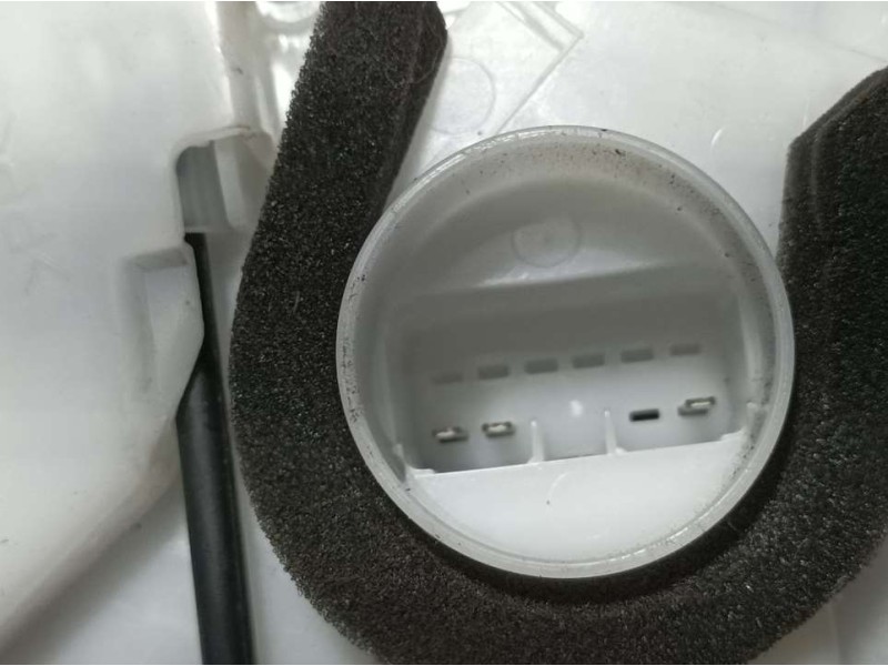 Recambio de cerradura puerta trasera derecha para fiat sedici (189) 2.0 multijet 16v emotion 4x4 referencia OEM IAM 8230179J10  