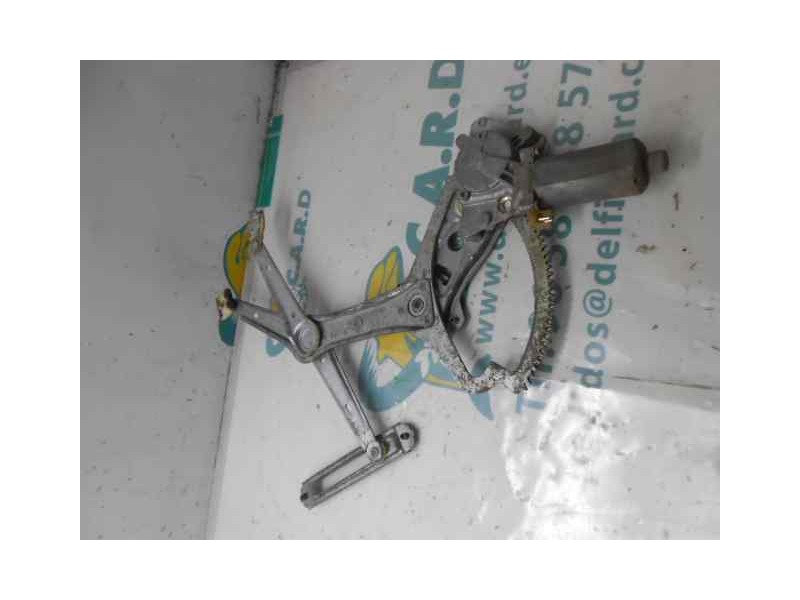 Recambio de elevalunas delantero derecho para mercedes-benz clase c (w202) berlina 280 (202.028) referencia OEM IAM 2027201246  