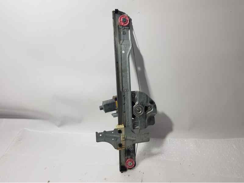 Recambio de elevalunas delantero derecho para peugeot 208 style referencia OEM IAM 9673154380 A002C501 LAMES ELÉCTRICO 2 PINS