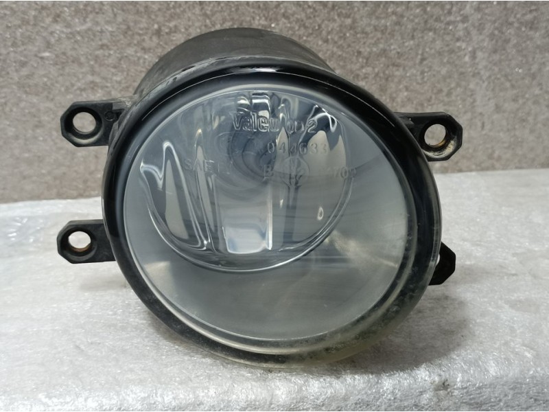 Recambio de faro antiniebla derecho para toyota auris luna+ referencia OEM IAM 812100D041 89206401 VALEO