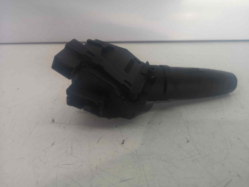 Recambio de mando luces para nissan terrano/terrano.ii (r20) elegance referencia OEM IAM 25540AV600  