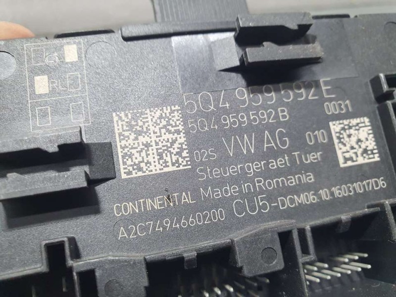Recambio de modulo electronico para seat leon (5f1) reference referencia OEM IAM 5Q4959592E A2C7494660200 CONTINENTAL DEL DCH
