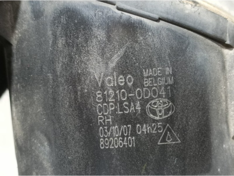 Recambio de faro antiniebla derecho para toyota auris luna+ referencia OEM IAM 812100D041 89206401 VALEO