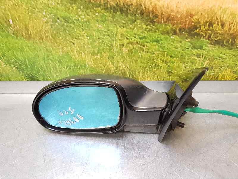 Recambio de retrovisor izquierdo para citroën c5 berlina 1.8 16v vivace referencia OEM IAM  5 CABLES ELECTRICO TOCADO