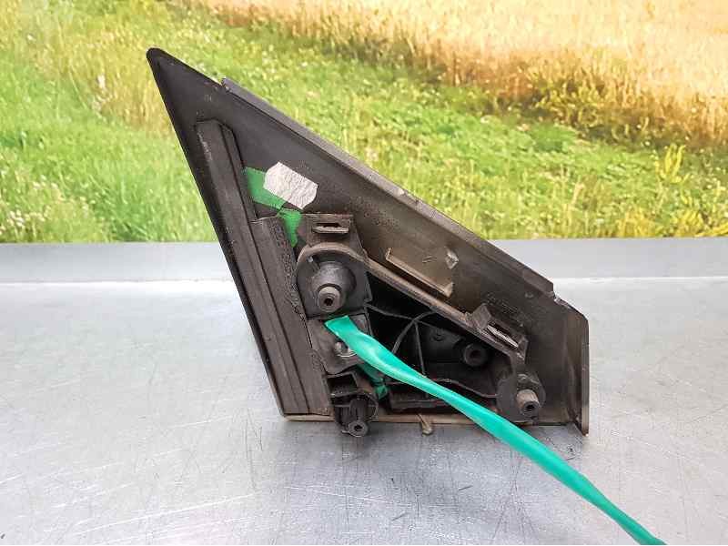 Recambio de retrovisor izquierdo para citroën c5 berlina 1.8 16v vivace referencia OEM IAM  5 CABLES ELECTRICO TOCADO