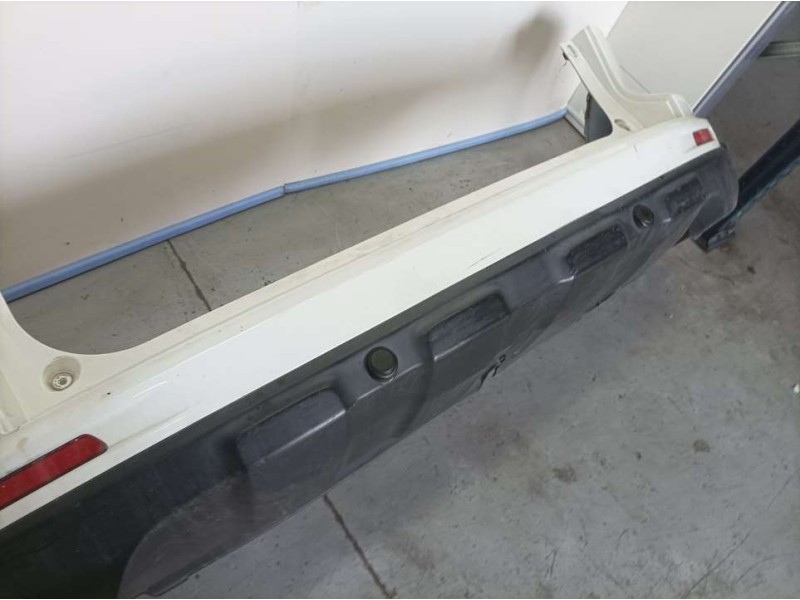 Recambio de paragolpes trasero para honda cr-v (re) comfort referencia OEM IAM 71500TLER00  TOCADO