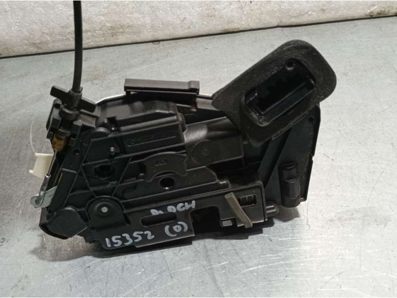 Recambio de cerradura puerta delantera derecha para seat leon (5f1) reference referencia OEM IAM 5K1837016J  ELECTRICA