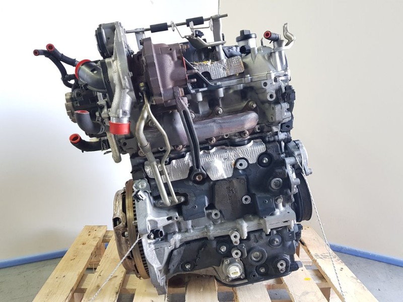 Recambio de motor completo para toyota yaris active referencia OEM IAM 1ND 1082037 ESPARRAGO DEL TURBO ROTO