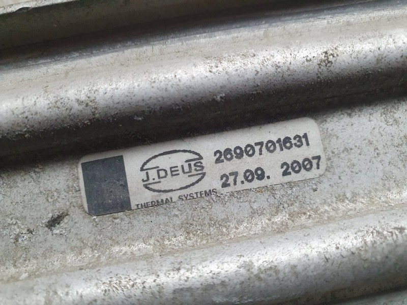 Recambio de intercooler para toyota auris luna+ referencia OEM IAM 2690701631  