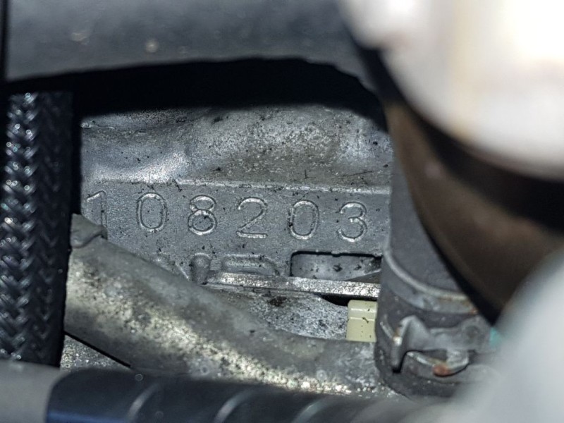 Recambio de motor completo para toyota yaris active referencia OEM IAM 1ND 1082037 ESPARRAGO DEL TURBO ROTO