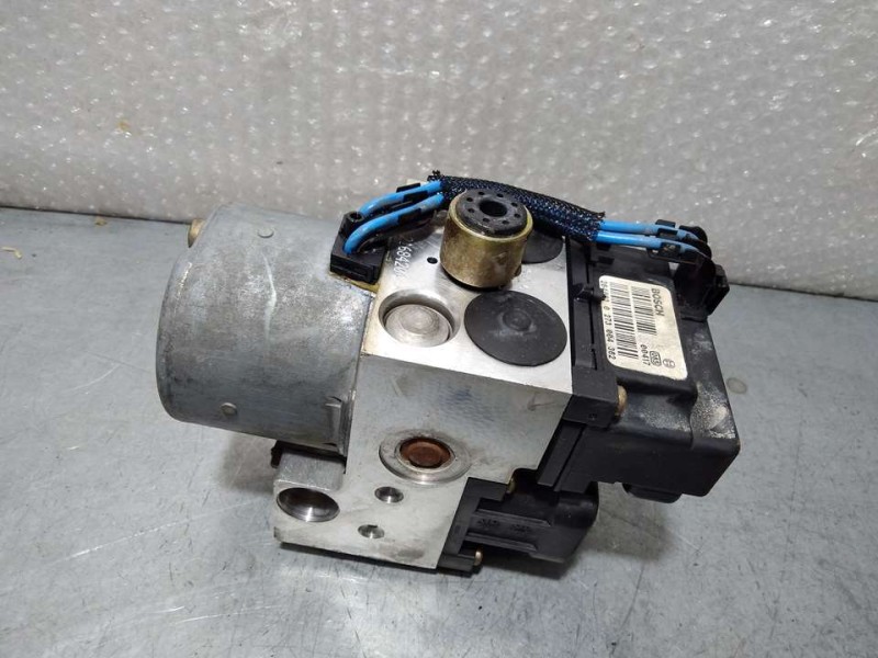 Recambio de abs para opel astra g berlina club referencia OEM IAM 90581417 0265216651 