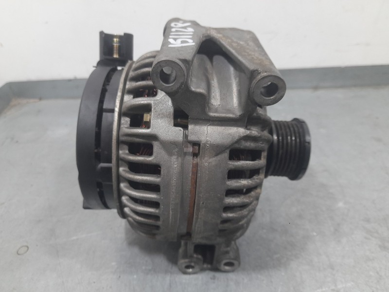 Recambio de alternador para mercedes-benz clase c (w203) berlina 220 cdi (la) (203.008) referencia OEM IAM A0131540002 012462501